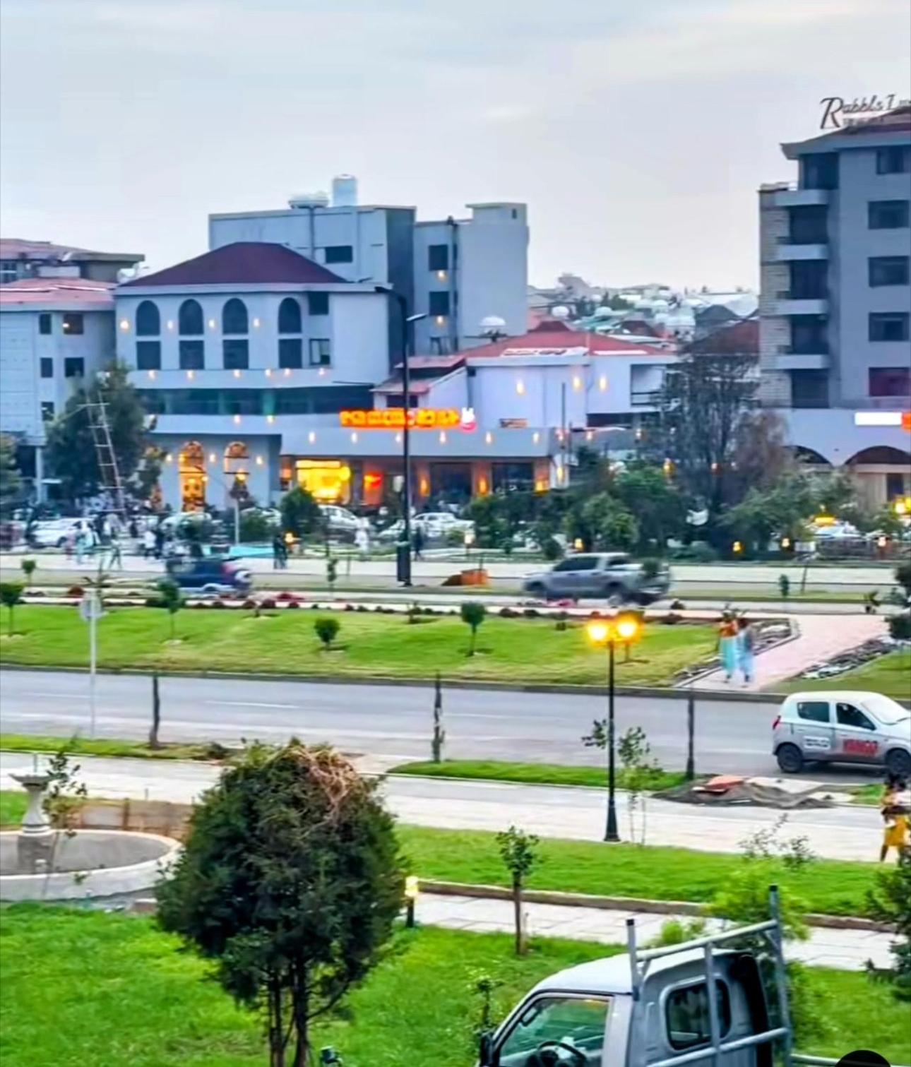 Cmc Apartment With Free Airport Pickup Addis Ababa Exterior foto